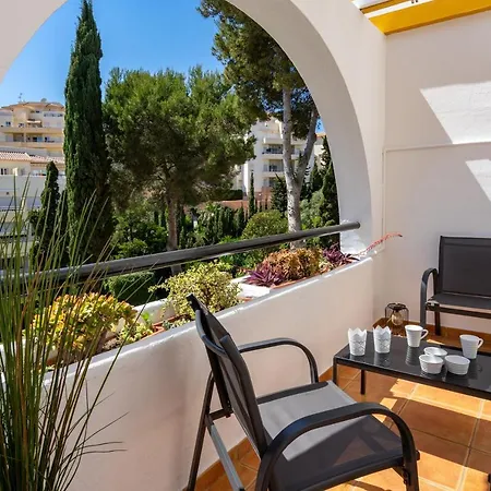 Cozy With Pool By Costarentals - Ref 153 Apartamento Sitio de Calahonda